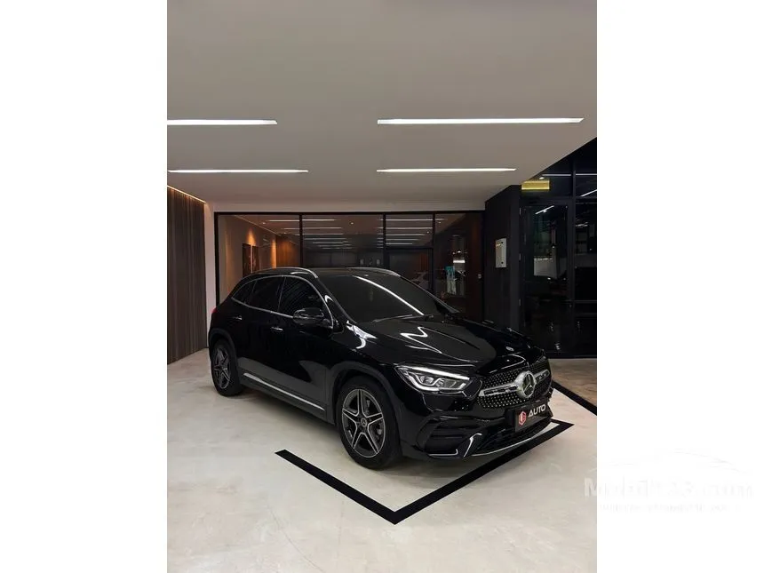 2022 Mercedes-Benz GLA200 AMG Line SUV