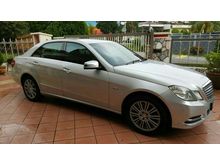 2011 Mercedes-Benz E200 CGI 1.8 (A) -- PRIVATE SELLER --