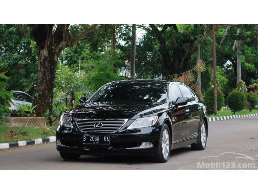 Jual Mobil Lexus LS460L 2007 4.6 di Banten Automatic Sedan Hitam Rp 250.000.000