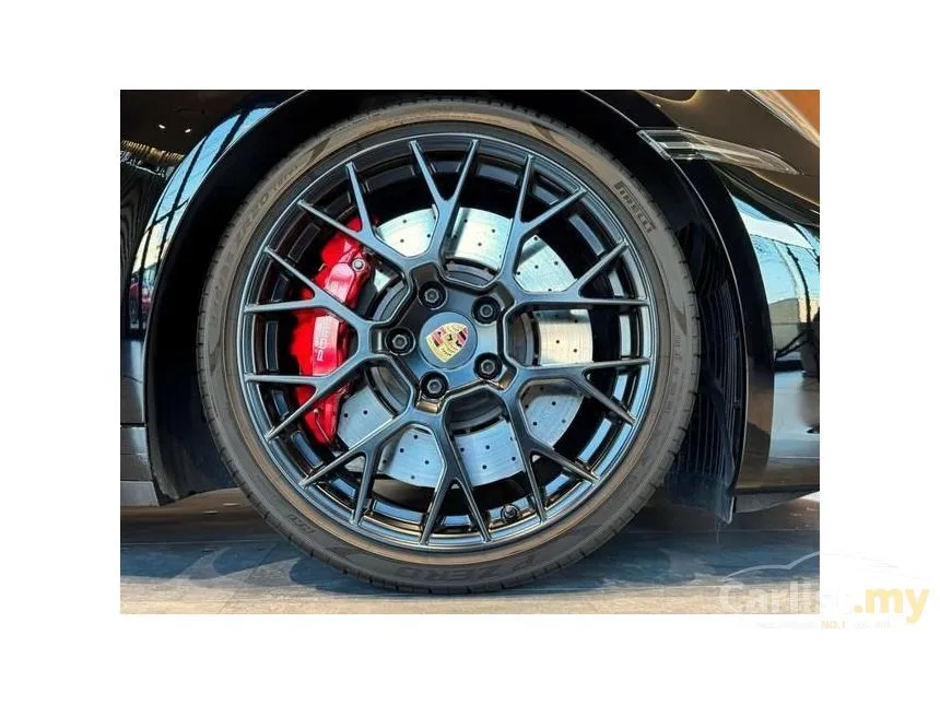 2022 Porsche 911 Carrera GTS Coupe