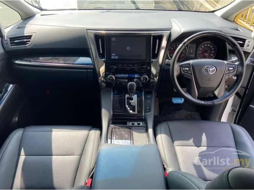 Recon 2020 Toyota Alphard 2.5 SC TRD BODYKITS DISPLAY AUDIO MPV ...
