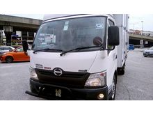 2012 Hino 300 series WU710 4.0 Lorry 5000kg 3Ton
