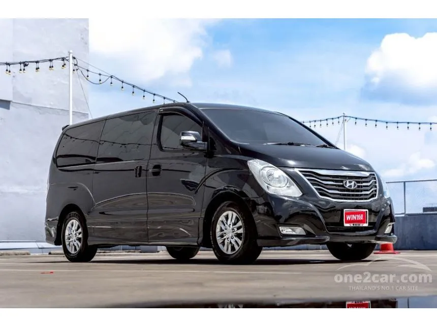 2014 Hyundai H-1 Deluxe Van