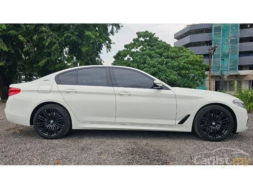 2019 BMW 530e M Sport Sedan