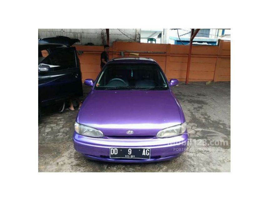 1996 Hyundai Accent Sedan