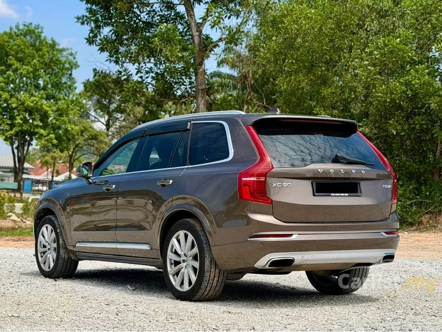 2016 Volvo XC90 T8 Twin Engine SUV