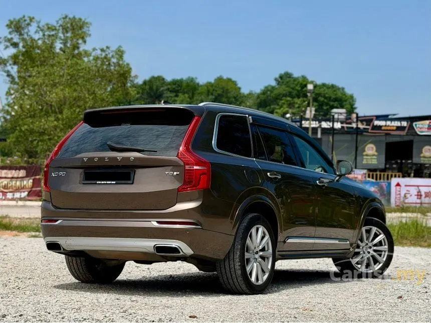 2016 Volvo XC90 T8 Twin Engine SUV