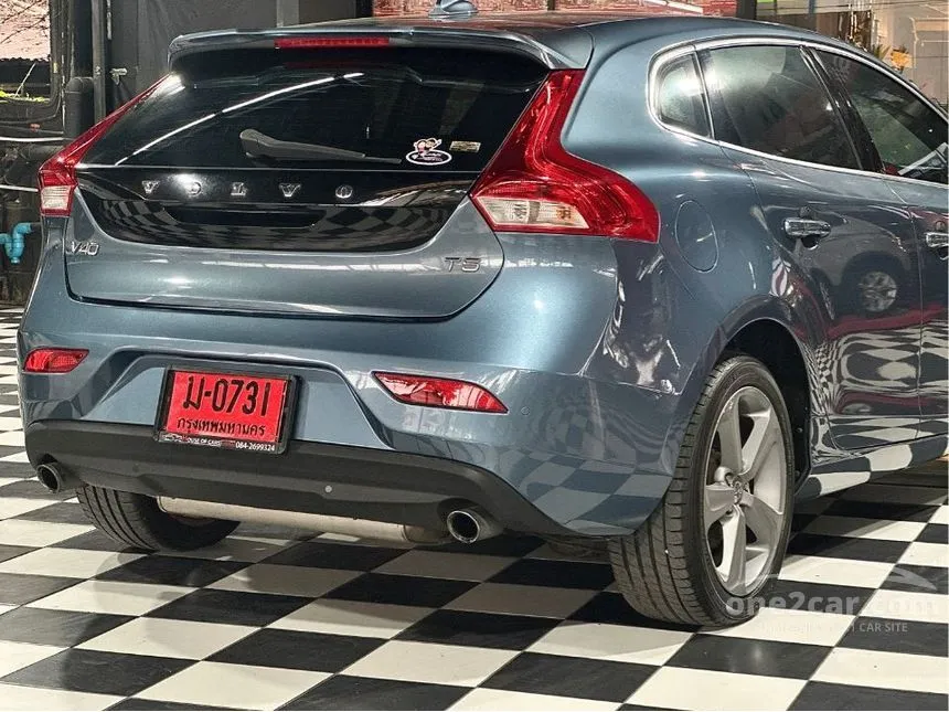2013 Volvo V40 S Wagon