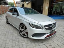 2017 Mercedes-Benz A250 AMG SPORT WITH SUNROOF