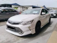 2016 Toyota Camry 2.5 Hybrid Sedan