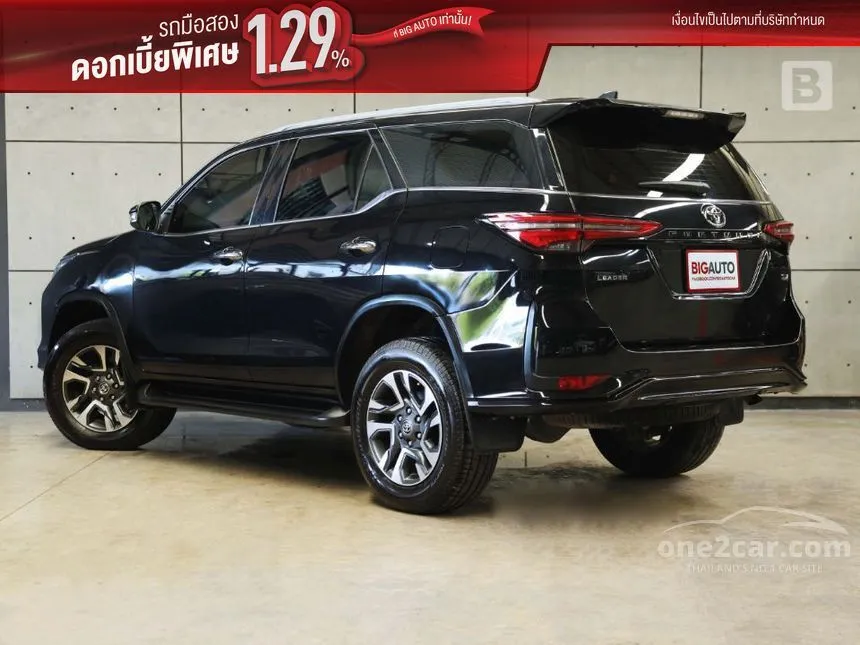 2022 Toyota FORTUNER Leader V SUV