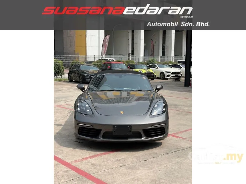 2021 Porsche 718 Boxster Convertible