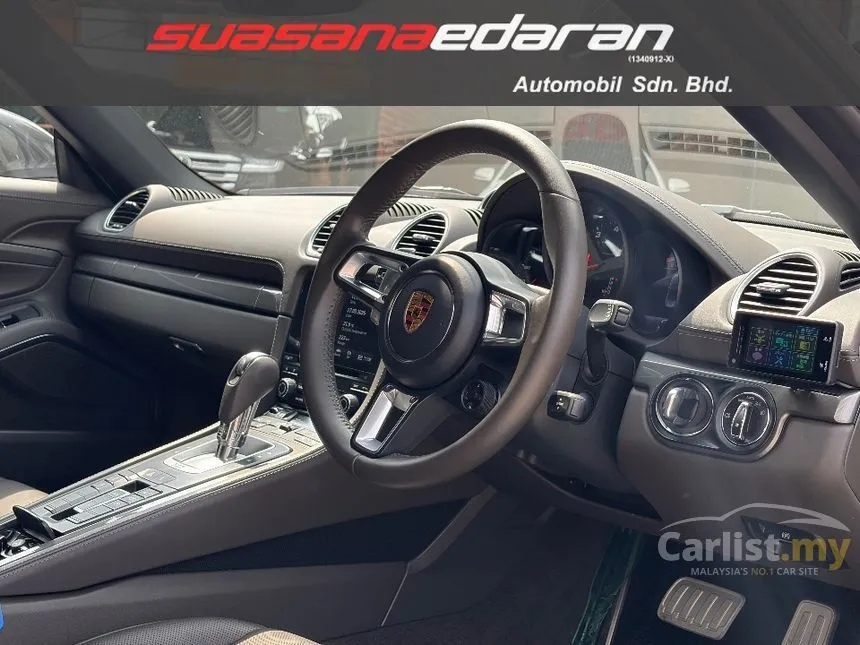 2021 Porsche 718 Boxster Convertible