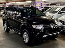 Mitsubishi Pajero Sport Exceed facelift 2014 km 70rb asli