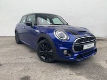 2019 MINI 5 Door (Extra rebate given)(Door to Door Delivery)(Door to Door Service include Outstation)(5 Star customer service)