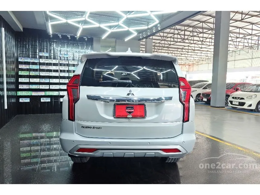 2020 Mitsubishi PAJERO SPORT GT Premium SUV