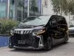Recon RECON 2022 Toyota Alphard 2.5 SC