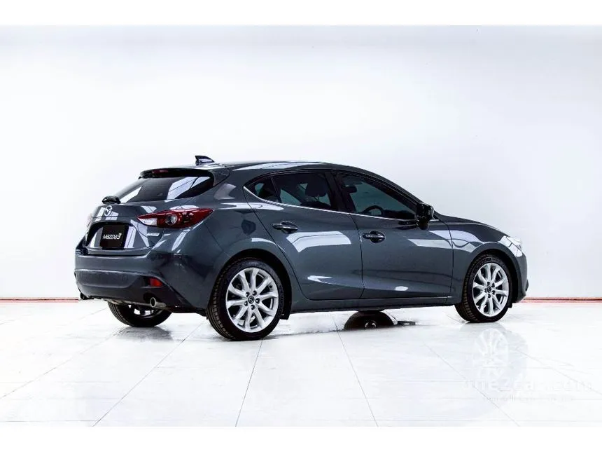 2016 Mazda 3 S Sports Hatchback