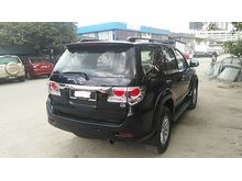 2011 Toyota Fortuner 2.7 V SUV