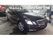 2011 Mercedes-Benz E250 7 Speed panaromic roof Unreg