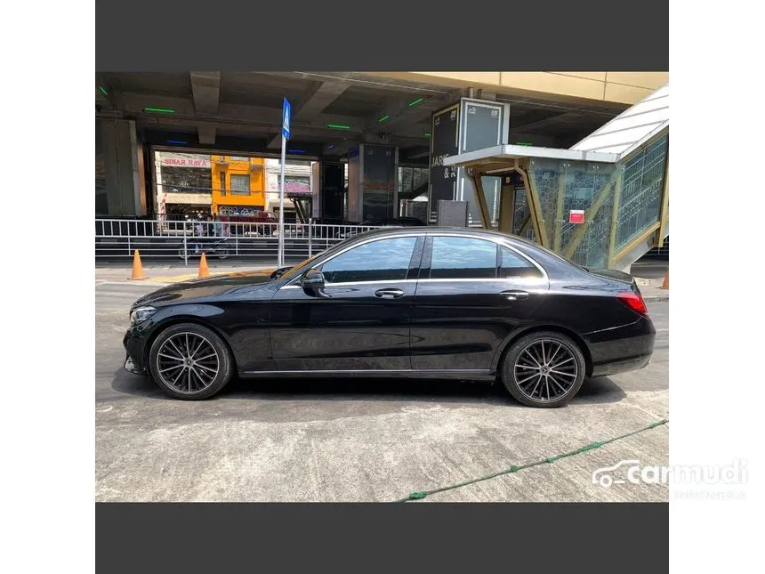 2019 Mercedes-Benz C200 EQ Boost Sedan