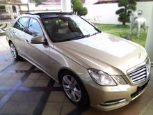 Mercedes-Benz E250 CGI (7 SPEED FACELIFT)