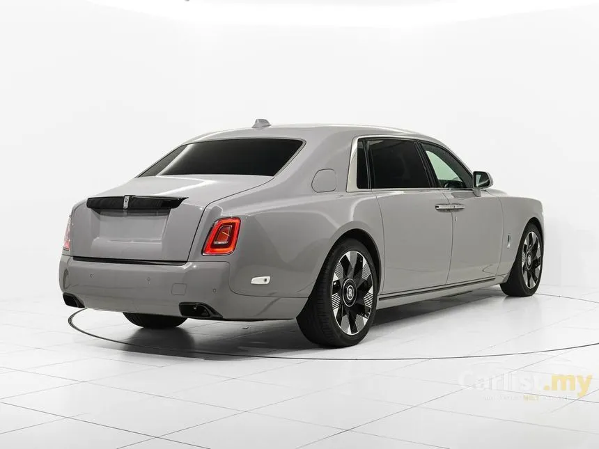 2024 Rolls-Royce Phantom Series II Sedan