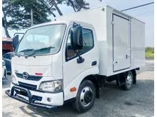 HINO XZU600 BOX 10FT 4800KG LORRY #6379VFK - KAWAN