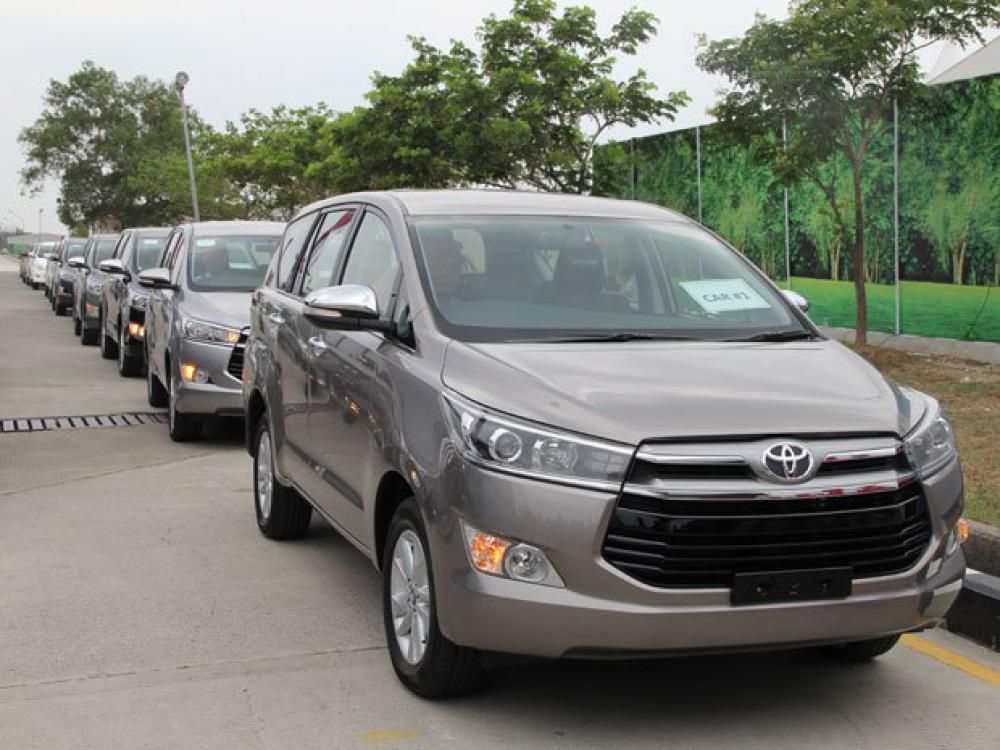 DFSK Belum Mau Luncurkan Pesaing Kijang Innova