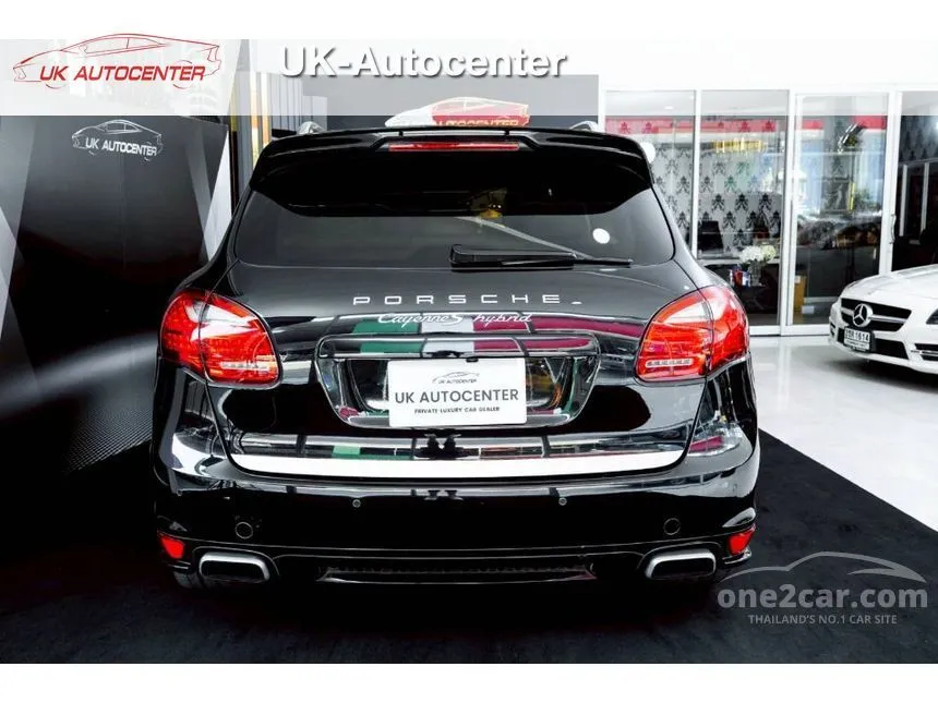 2012 Porsche CAYENNE S Hybrid SUV