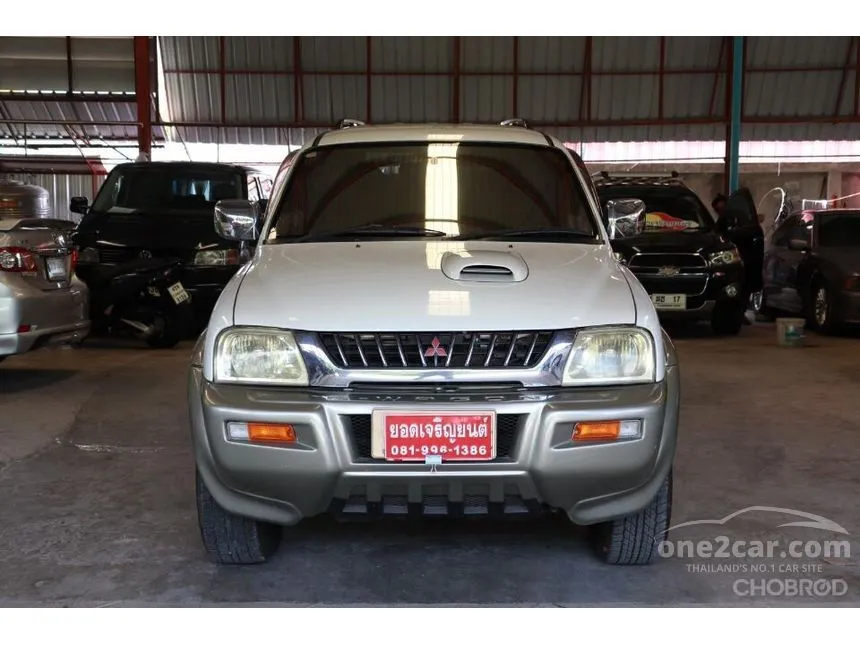 2004 Mitsubishi Strada G-Wagon GLS Wagon