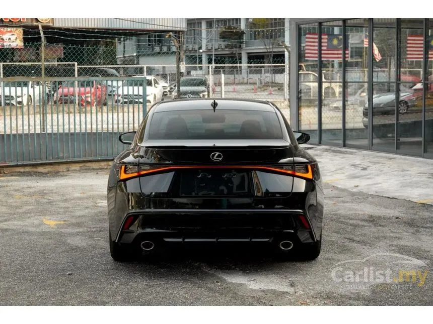 2022 Lexus IS 300 F Sport Sedan