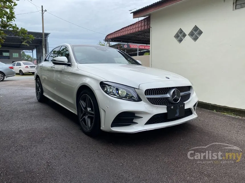 2019 Mercedes-Benz C200 AMG Line Sedan