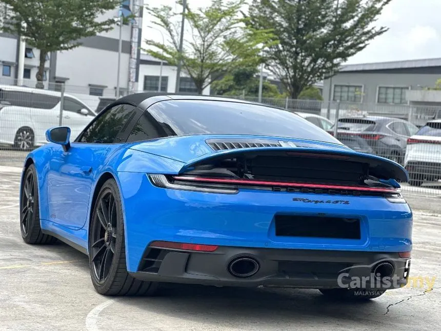2023 Porsche 911 Targa 4 GTS Convertible