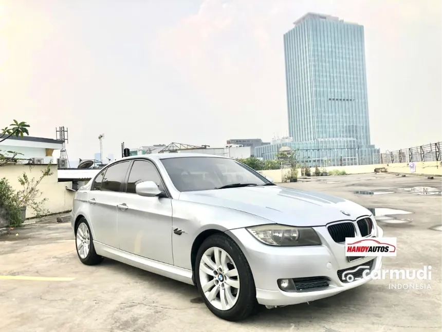 2010 BMW 320i Sedan