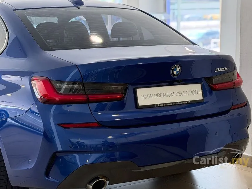 2020 BMW 330e M Sport Sedan