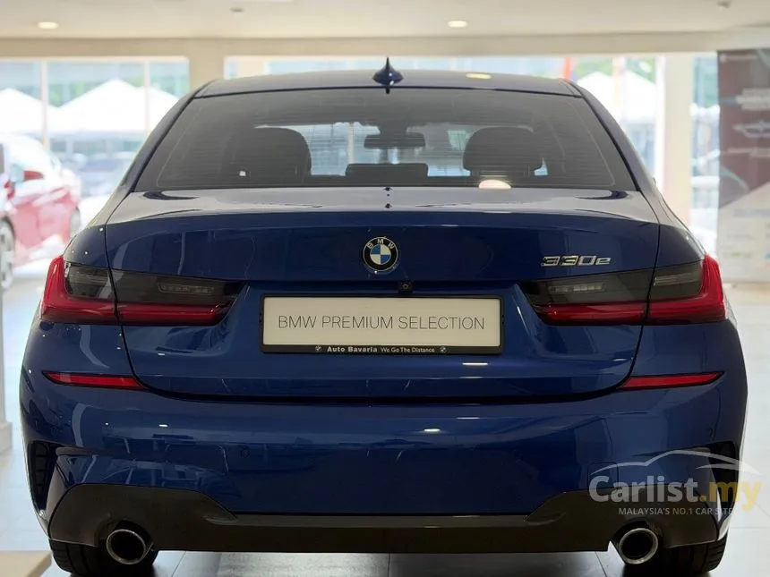 2020 BMW 330e M Sport Sedan