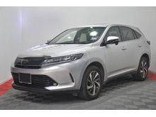 2019 Toyota Harrier 2.0 turbo Luxury SUV local spec under warranty by UMW malaysia until 2024
