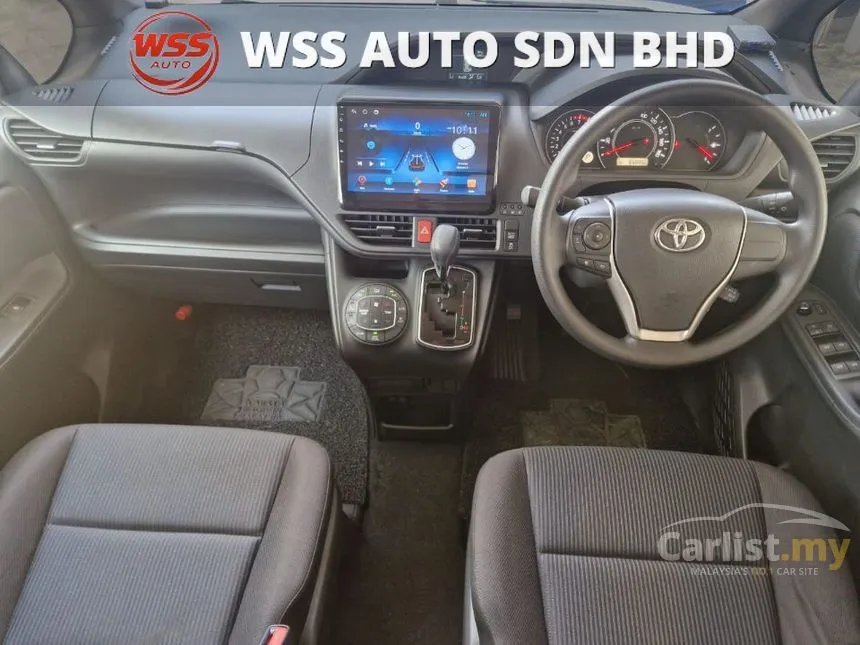 2019 Toyota Voxy X MPV