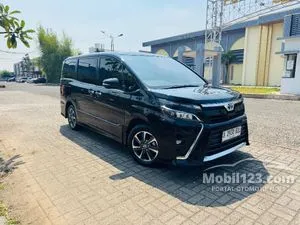 2019 Toyota Voxy 2.0 MPV