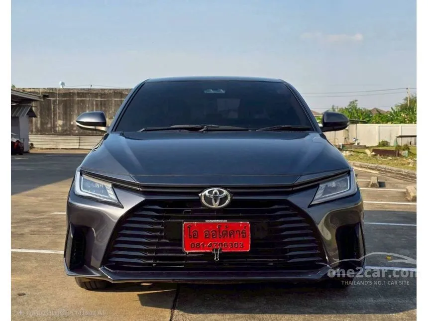 2025 Toyota Yaris Ativ Smart Sedan