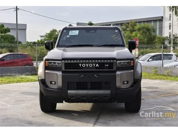 Toyota Land Cruiser 2.8 250 ZX First Edition for Sale in Malaysia