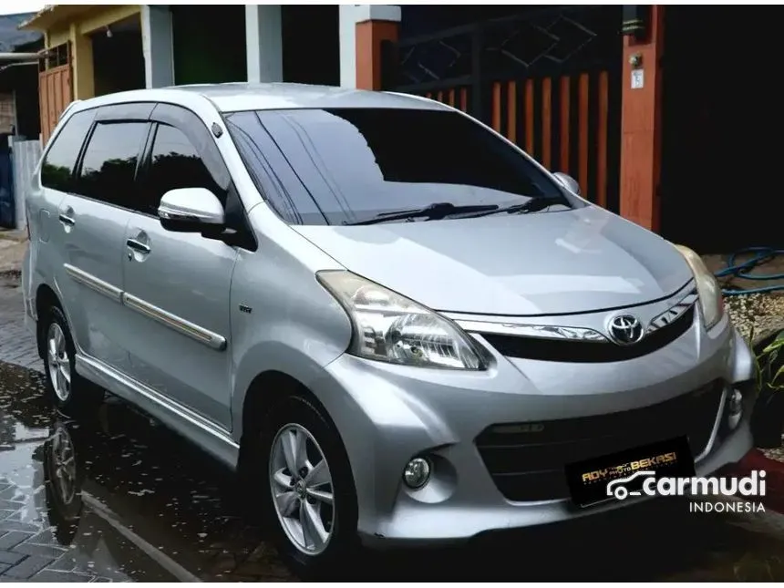 Jual Mobil Toyota Avanza 2015 Veloz 1.5 di Jawa Barat Manual MPV Silver Rp 145.000.000