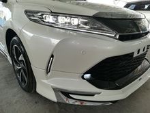 2017 Toyota Harrier 2.0 TURBO Progress Metal & Leather