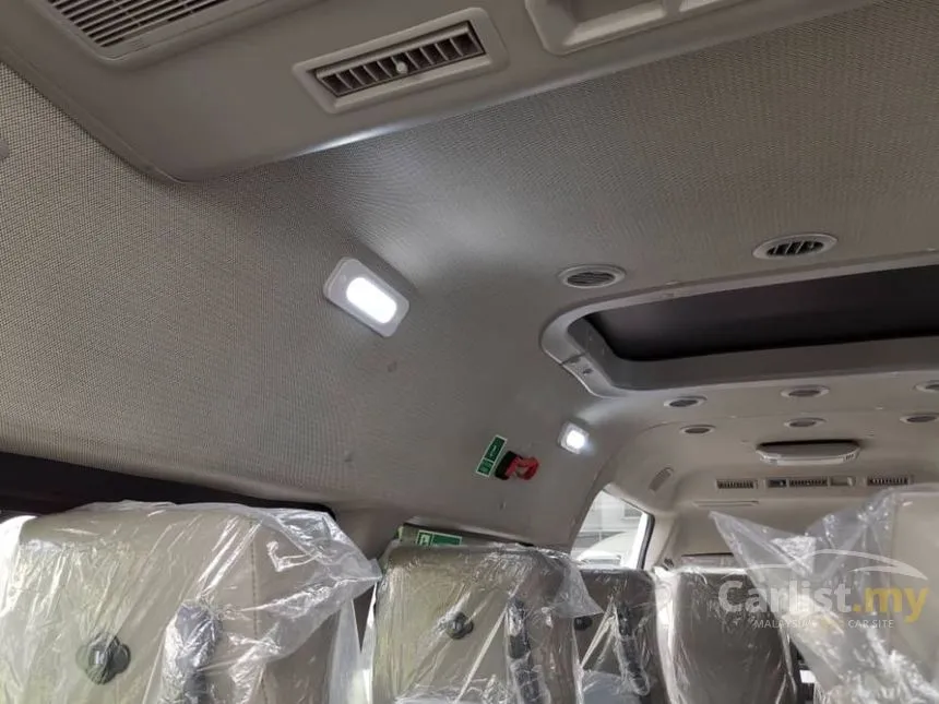 2026 Golden Dragon X5 Window Van (18 Seater) Van