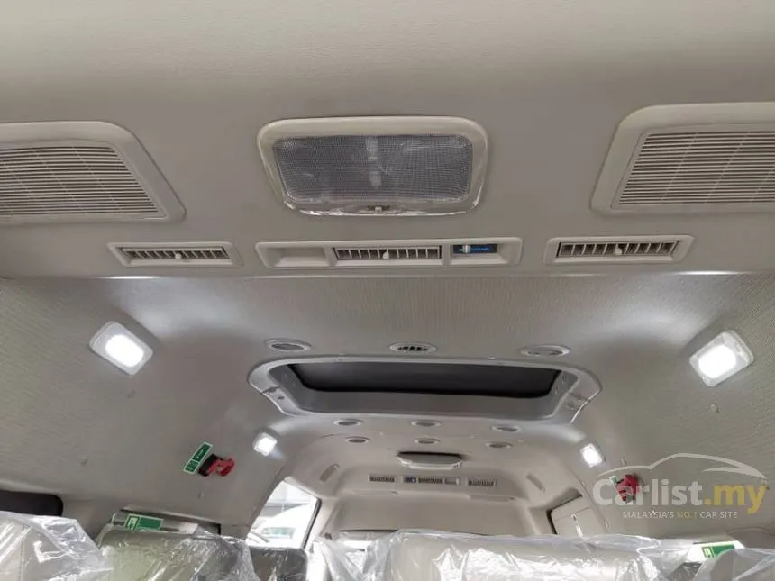 2026 Golden Dragon X5 Window Van (18 Seater) Van