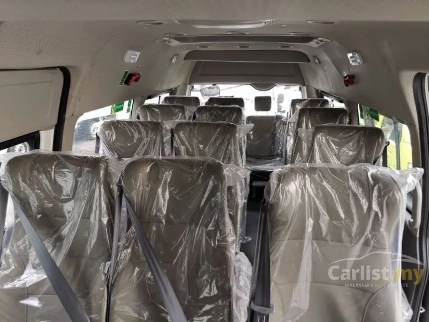 2026 Golden Dragon X5 Window Van (18 Seater) Van