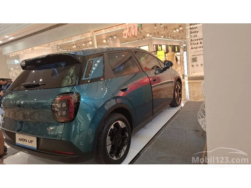 2026 GAC AION UT Premium Hatchback
