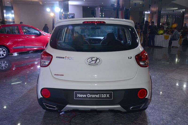 Galeri Foto New Hyundai Grand i10 3