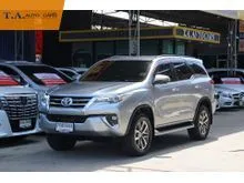 2018 Toyota FORTUNER 2.4 (ปี 15-25) V SUV